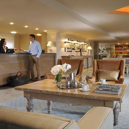 Coast Hotel Westport