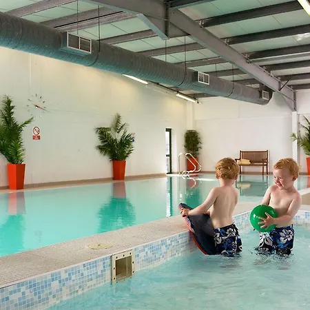 Отель Coast Hotel, & Leisure