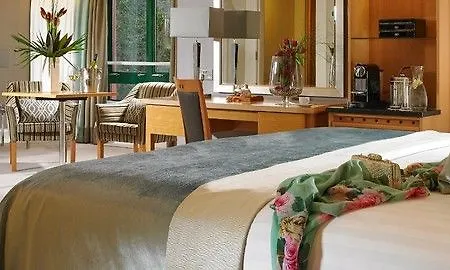 Отель Coast Hotel, & Leisure 4*