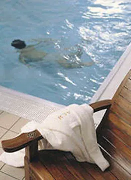 Coast Hotel Westport