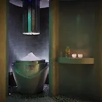 Coast Hotel