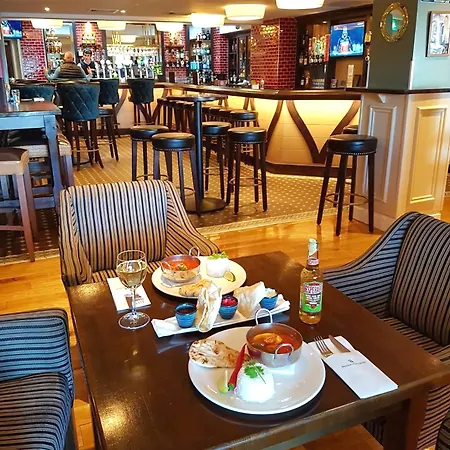 Hotel Coast Westport